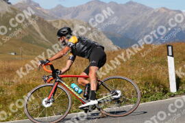 Photo #2734057 | 24-08-2022 14:04 | Passo Dello Stelvio - Peak BICYCLES