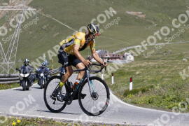 Foto #3378387 | 08-07-2023 10:40 | Passo Dello Stelvio - die Spitze BICYCLES