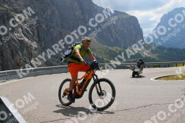 Photo #2502652 | 04-08-2022 15:15 | Gardena Pass BICYCLES