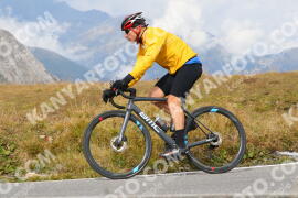 Photo #4296593 | 20-09-2023 14:02 | Passo Dello Stelvio - Peak BICYCLES