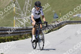 Photo #3537475 | 19-07-2023 13:01 | Passo Dello Stelvio - Peak BICYCLES