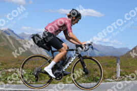 Foto #3814346 | 11-08-2023 13:45 | Passo Dello Stelvio - die Spitze BICYCLES