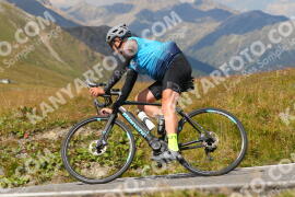 Foto #3985602 | 20-08-2023 14:44 | Passo Dello Stelvio - die Spitze BICYCLES