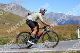 Photo #2697345 | 21-08-2022 11:09 | Passo Dello Stelvio - Peak BICYCLES