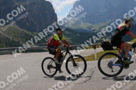 Photo #2502141 | 04-08-2022 14:32 | Gardena Pass BICYCLES