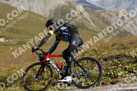Foto #3783048 | 10-08-2023 09:53 | Passo Dello Stelvio - die Spitze BICYCLES