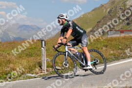 Photo #3983674 | 20-08-2023 12:29 | Passo Dello Stelvio - Peak BICYCLES