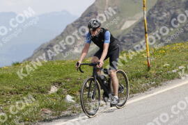 Photo #3252468 | 27-06-2023 11:37 | Passo Dello Stelvio - Peak BICYCLES