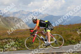 Foto #3829217 | 12-08-2023 10:34 | Passo Dello Stelvio - die Spitze BICYCLES