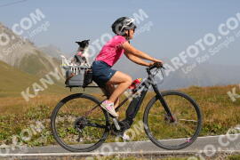 Foto #4046618 | 24-08-2023 11:05 | Passo Dello Stelvio - die Spitze BICYCLES