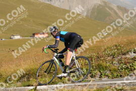 Foto #4045639 | 24-08-2023 10:16 | Passo Dello Stelvio - die Spitze BICYCLES