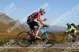 Photo #3979613 | 20-08-2023 09:24 | Passo Dello Stelvio - Peak BICYCLES