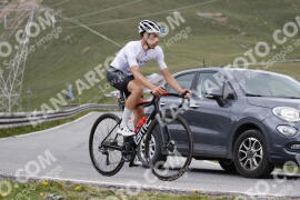 Photo #3267406 | 28-06-2023 15:18 | Passo Dello Stelvio - Peak BICYCLES