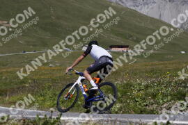 Photo #3529903 | 18-07-2023 12:38 | Passo Dello Stelvio - Peak BICYCLES