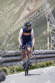 Photo #3124878 | 17-06-2023 12:07 | Passo Dello Stelvio - Peak BICYCLES