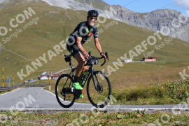 Photo #3910188 | 16-08-2023 10:07 | Passo Dello Stelvio - Peak BICYCLES