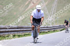 Foto #3170807 | 19-06-2023 11:23 | Passo Dello Stelvio - die Spitze BICYCLES