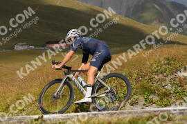 Photo #4036034 | 23-08-2023 12:30 | Passo Dello Stelvio - Peak BICYCLES