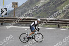 Photo #3265183 | 28-06-2023 12:27 | Passo Dello Stelvio - Peak BICYCLES