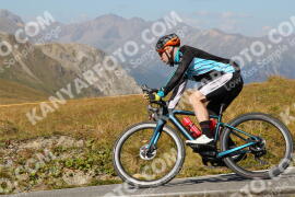 Foto #4231122 | 10-09-2023 14:27 | Passo Dello Stelvio - die Spitze BICYCLES