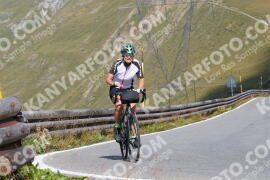 Photo #2656879 | 15-08-2022 10:39 | Passo Dello Stelvio - Peak BICYCLES