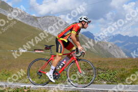 Foto #3912571 | 16-08-2023 12:10 | Passo Dello Stelvio - die Spitze BICYCLES