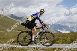 Foto #3714245 | 03-08-2023 10:11 | Passo Dello Stelvio - die Spitze BICYCLES