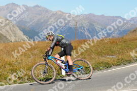 Photo #2730104 | 24-08-2022 12:46 | Passo Dello Stelvio - Peak BICYCLES