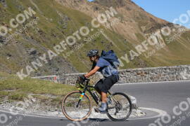 Photo #2719684 | 23-08-2022 14:09 | Passo Dello Stelvio - Prato side BICYCLES