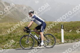 Photo #3184849 | 21-06-2023 11:36 | Passo Dello Stelvio - Peak BICYCLES