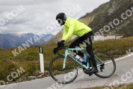 Foto #3723490 | 05-08-2023 14:00 | Passo Dello Stelvio - die Spitze BICYCLES