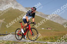 Photo #4046905 | 24-08-2023 11:16 | Passo Dello Stelvio - Peak BICYCLES