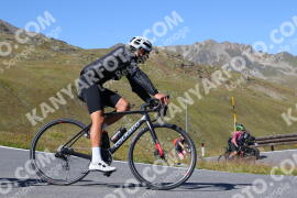 Photo #3957589 | 19-08-2023 10:54 | Passo Dello Stelvio - Peak BICYCLES