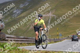 Photo #3919173 | 17-08-2023 09:36 | Passo Dello Stelvio - Peak BICYCLES