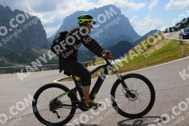 Photo #2502599 | 04-08-2022 15:10 | Gardena Pass BICYCLES