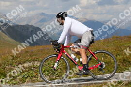 Photo #3875770 | 14-08-2023 13:42 | Passo Dello Stelvio - Peak BICYCLES
