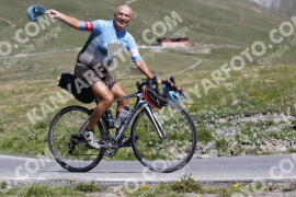 Photo #3237689 | 26-06-2023 11:09 | Passo Dello Stelvio - Peak BICYCLES