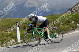 Foto #3237306 | 26-06-2023 10:48 | Passo Dello Stelvio - die Spitze BICYCLES