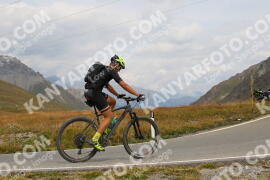 Photo #2679779 | 17-08-2022 13:00 | Passo Dello Stelvio - Peak BICYCLES