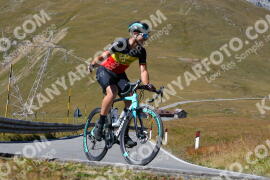 Photo #4156179 | 04-09-2023 14:37 | Passo Dello Stelvio - Peak BICYCLES