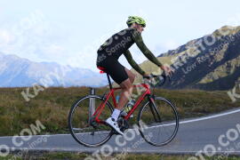 Photo #4135598 | 03-09-2023 10:09 | Passo Dello Stelvio - Peak BICYCLES