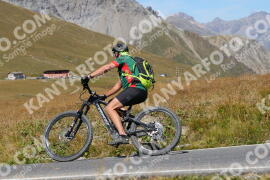 Foto #2732772 | 24-08-2022 13:32 | Passo Dello Stelvio - die Spitze BICYCLES