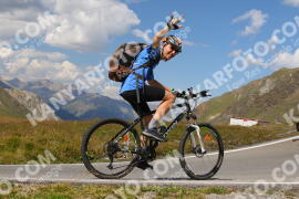 Foto #3985801 | 20-08-2023 15:02 | Passo Dello Stelvio - die Spitze BICYCLES
