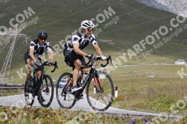 Foto #3695318 | 02-08-2023 11:37 | Passo Dello Stelvio - die Spitze BICYCLES