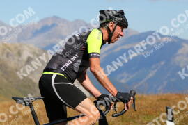 Photo #2736365 | 25-08-2022 11:31 | Passo Dello Stelvio - Peak BICYCLES