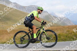 Photo #2677978 | 17-08-2022 10:57 | Passo Dello Stelvio - Peak BICYCLES
