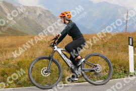Photo #2677992 | 17-08-2022 10:58 | Passo Dello Stelvio - Peak BICYCLES