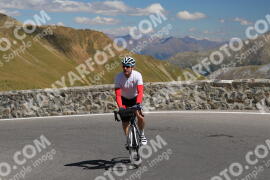 Photo #2710371 | 22-08-2022 13:37 | Passo Dello Stelvio - Prato side BICYCLES