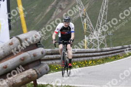 Photo #3253220 | 27-06-2023 12:17 | Passo Dello Stelvio - Peak BICYCLES