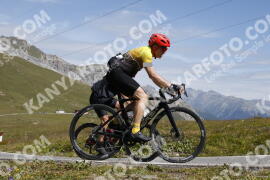 Foto #3673087 | 31-07-2023 10:52 | Passo Dello Stelvio - die Spitze BICYCLES